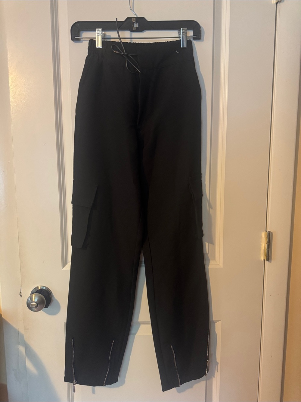 NWT Maniere de Voir Parachute Cargo Pants Black Womens US 4